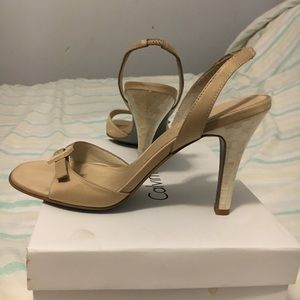 Calvin Klein Beige Cocktail shoes